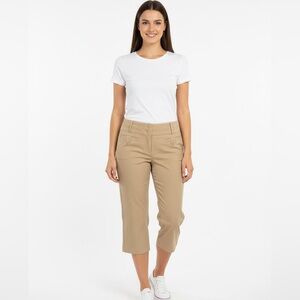 Papaya Women's Beige Capris